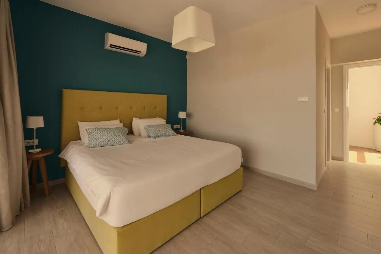 Villa Gardenia, Villa De Luxe Avec Piscine A Debordement Chania  0*, Chania (Crete)