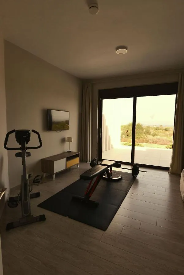 Villa Andrae magnifique villa avec piscine a débordement La Canea